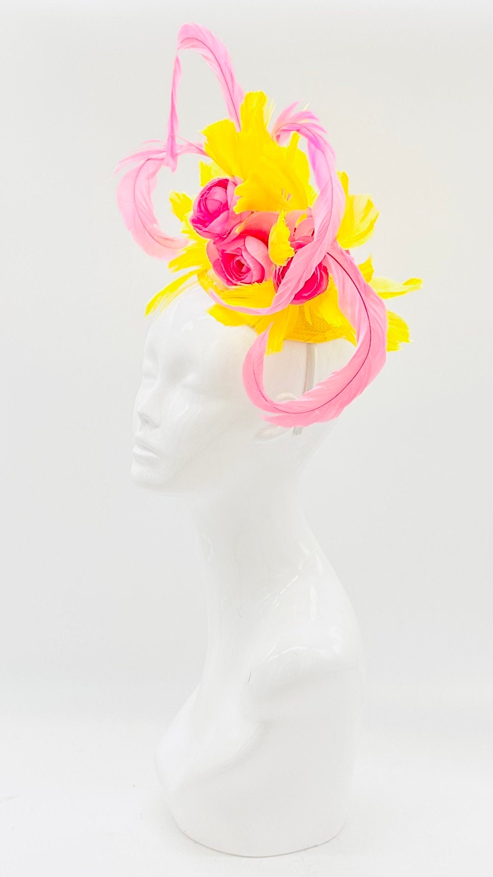 Yellow and pink Kentucky Derby Fascinator, Oaks, Thurby, headpiece, derby hat Kentucky Derby Hat Alternative, Floral Fascinator (GOLD LINE)