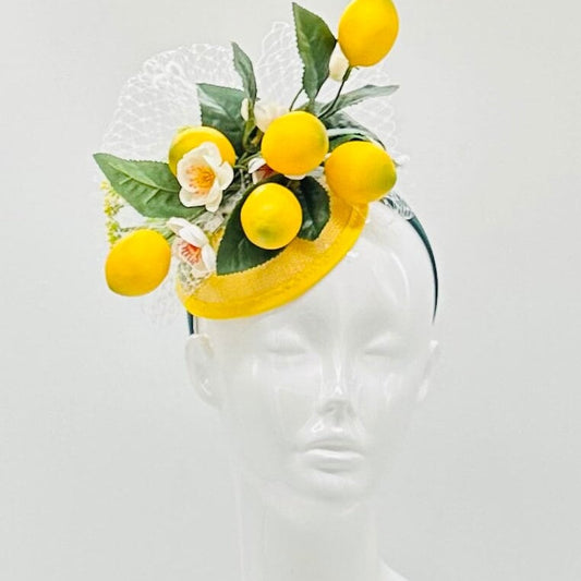 Yellow lemon Derby Fascinator, Kentucky Derby Hat Alternative, Kentucky derby hat (GOLD LINE)