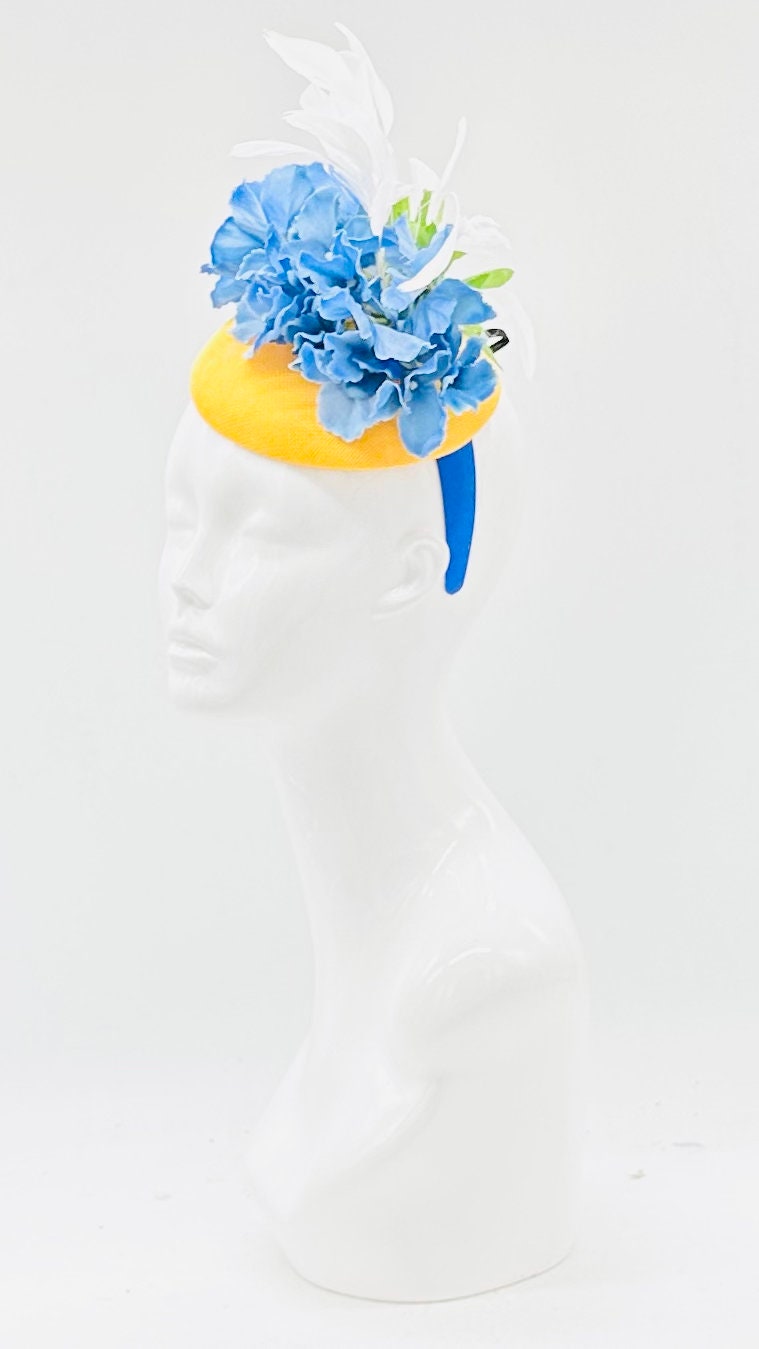 Blue and yellow Derby Fascinator, Kentucky Derby Hat Alternative, Kentucky derby hat (SILVER LINE)