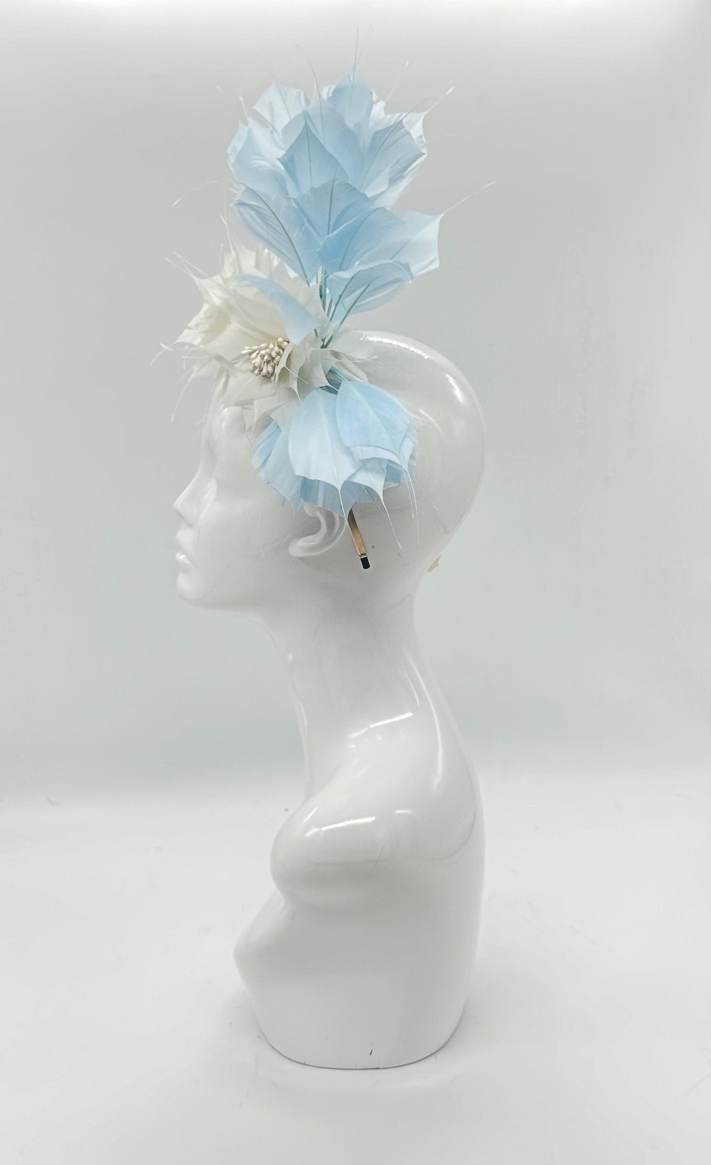 Baby blue and white feather Derby Fascinator, Kentucky Derby Hat Alternative, Kentucky derby hat (GOLD LINE)