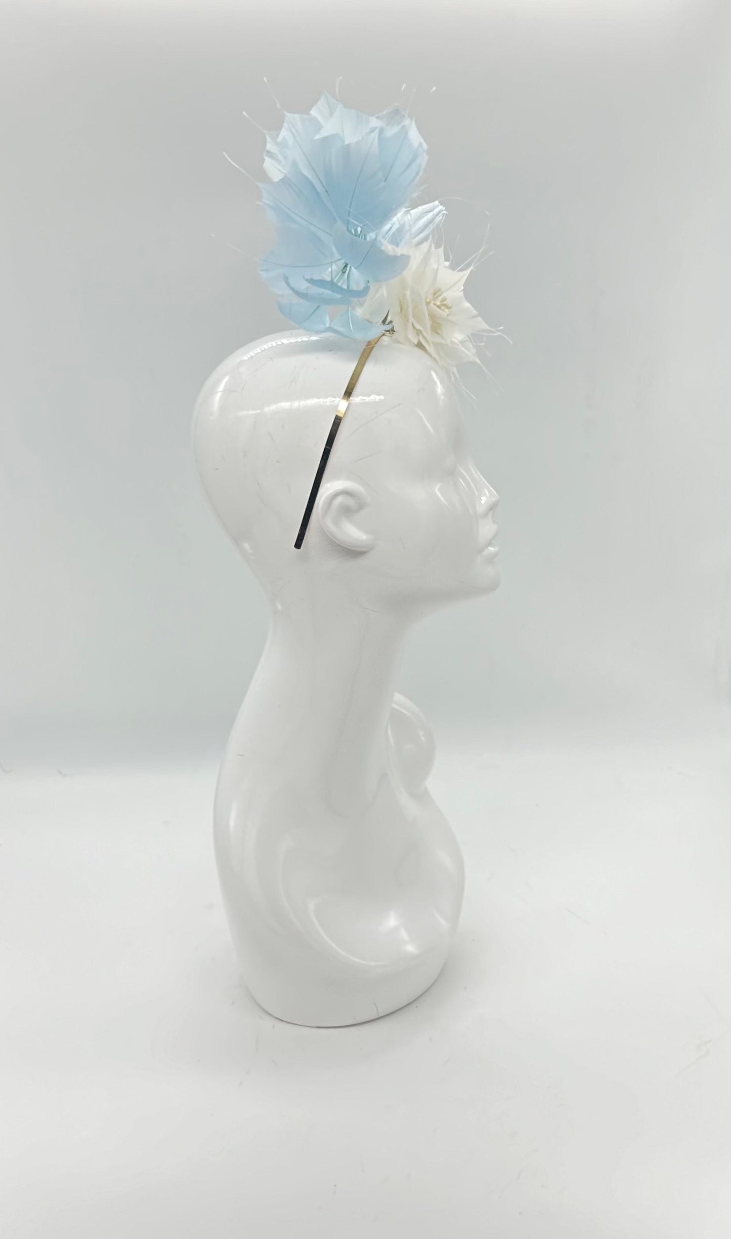 Baby blue and white feather Derby Fascinator, Kentucky Derby Hat Alternative, Kentucky derby hat (GOLD LINE)