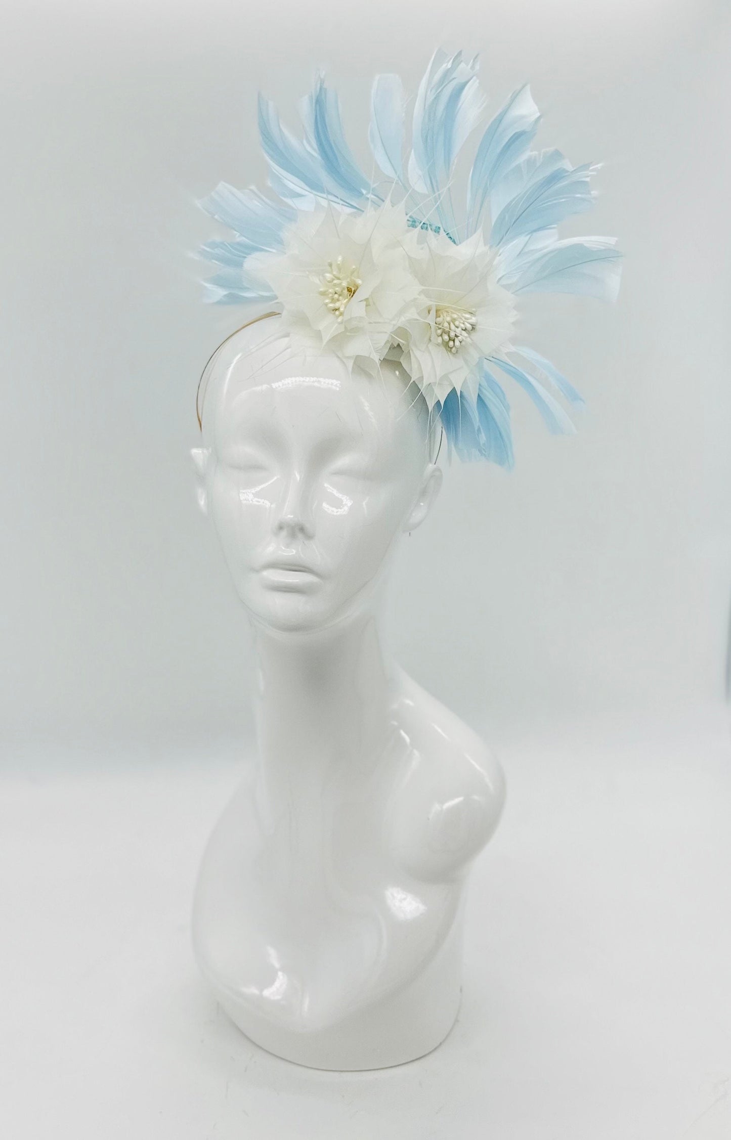 Baby blue and white feather Derby Fascinator, Kentucky Derby Hat Alternative, Kentucky derby hat (GOLD LINE)