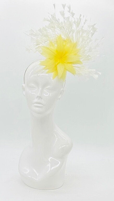 Yellow and white Derby Fascinator, Kentucky Derby Hat Alternative, Kentucky derby hat (GOLD LINE)