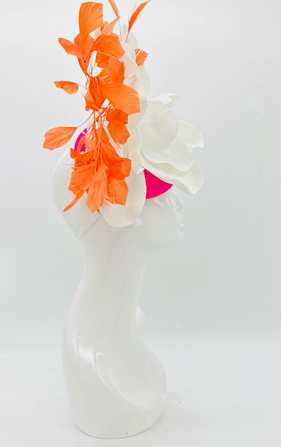 White, orange and hot pink Derby Fascinator, Kentucky Derby Hat Alternative, Kentucky derby hat (GOLD LINE)