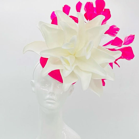 Cream and hot pink Derby Fascinator, Kentucky Derby Hat Alternative, Kentucky derby hat, (GOLD LINE)