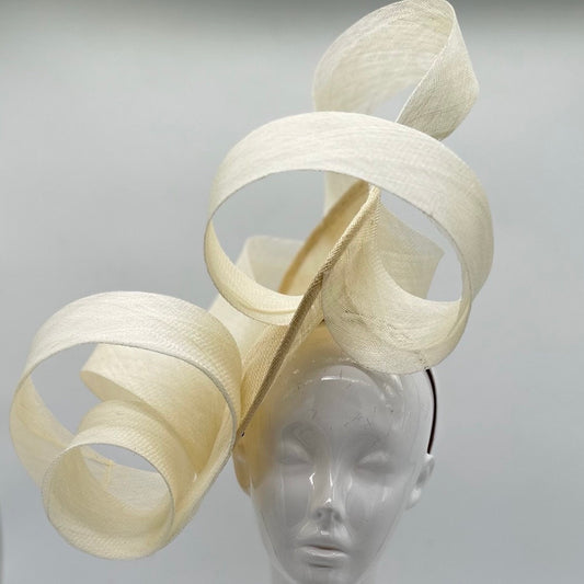 Cream Derby Fascinator, Kentucky Derby Hat Alternative, Kentucky derby hat, (PLATINUM LINE)