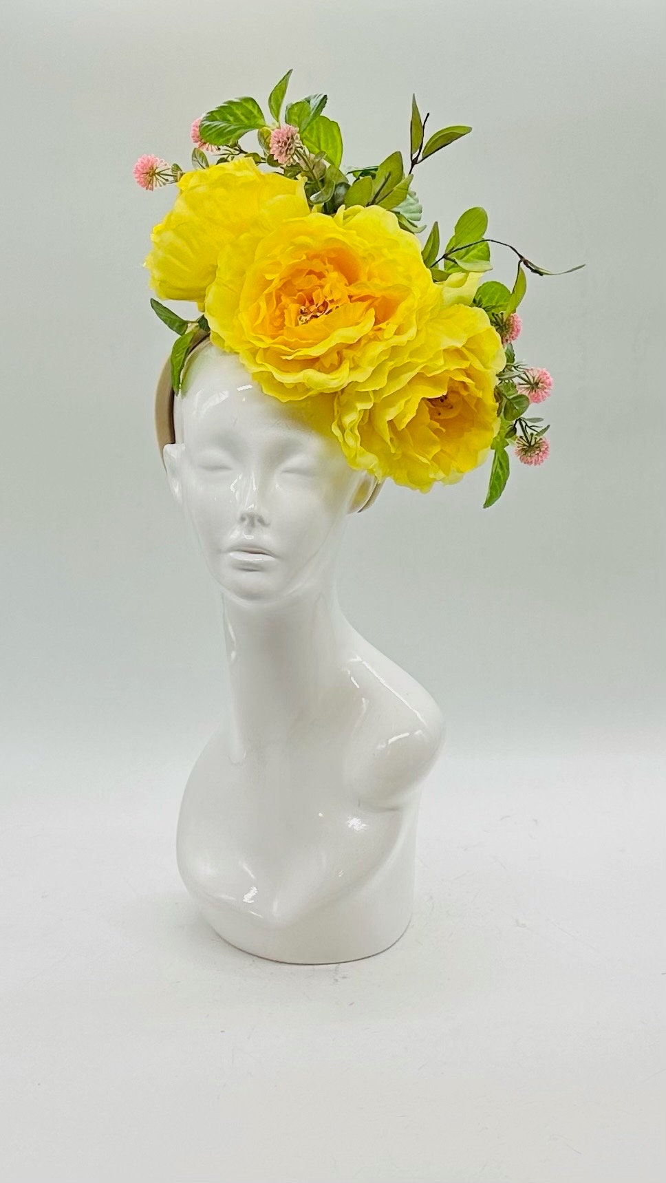 Yellow and Green Derby Fascinator, Kentucky Derby Hat Alternative, Kentucky derby hat (GOLD LINE)