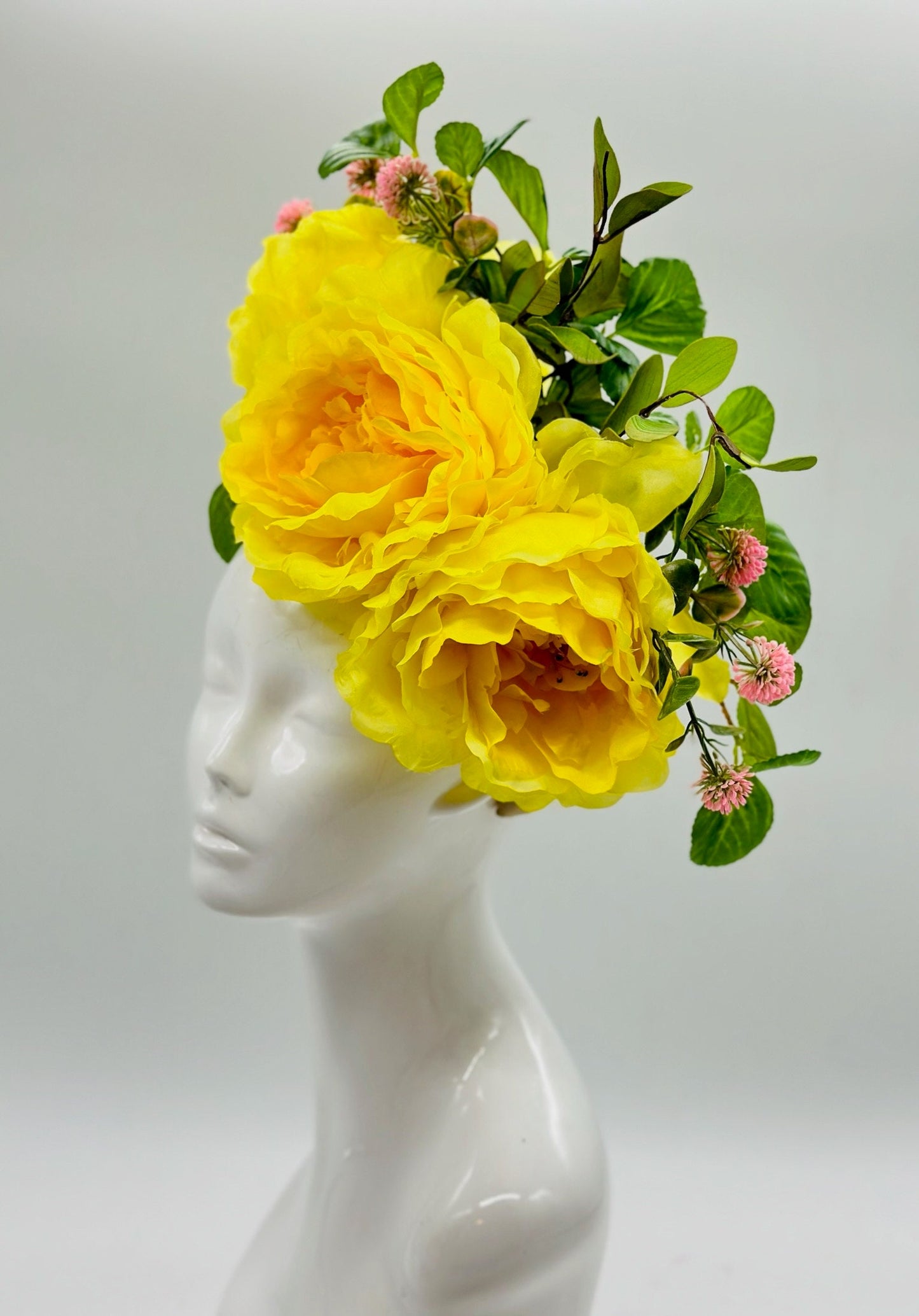 Yellow and Green Derby Fascinator, Kentucky Derby Hat Alternative, Kentucky derby hat (GOLD LINE)