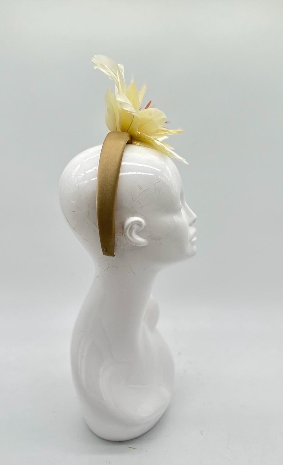 Cream Derby Fascinator, Kentucky Derby Hat Alternative, Kentucky derby hat (GOLD LINE)