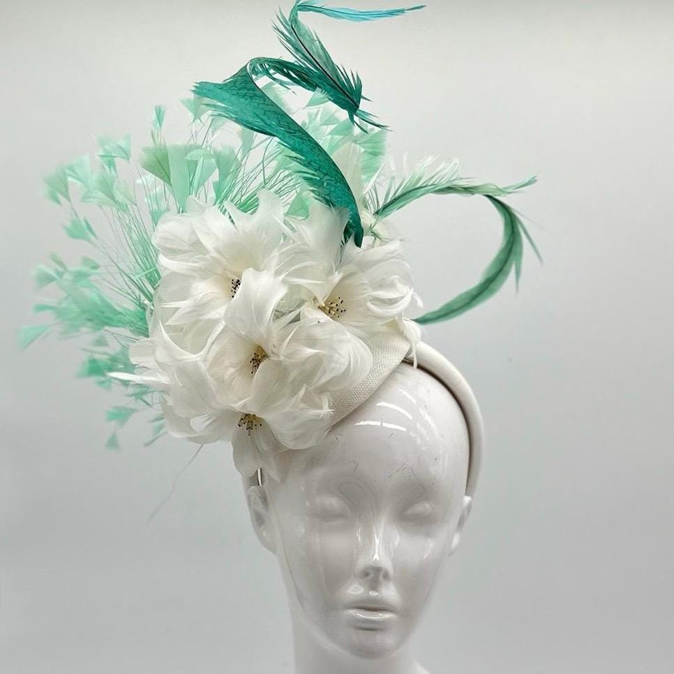 Cream and Green Derby Fascinator, Kentucky Derby Hat Alternative, Kentucky derby hat (GOLD LINE)