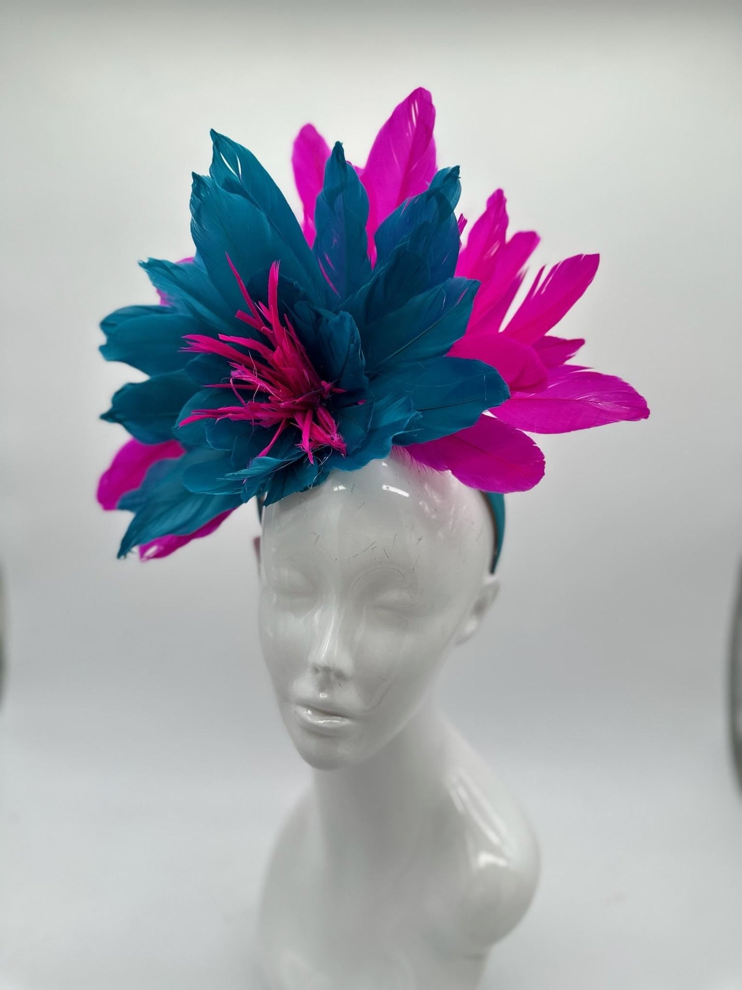 Blue and Hot Pink Derby Fascinator, Kentucky Derby Hat Alternative, Kentucky derby hat (GOLD LINE)