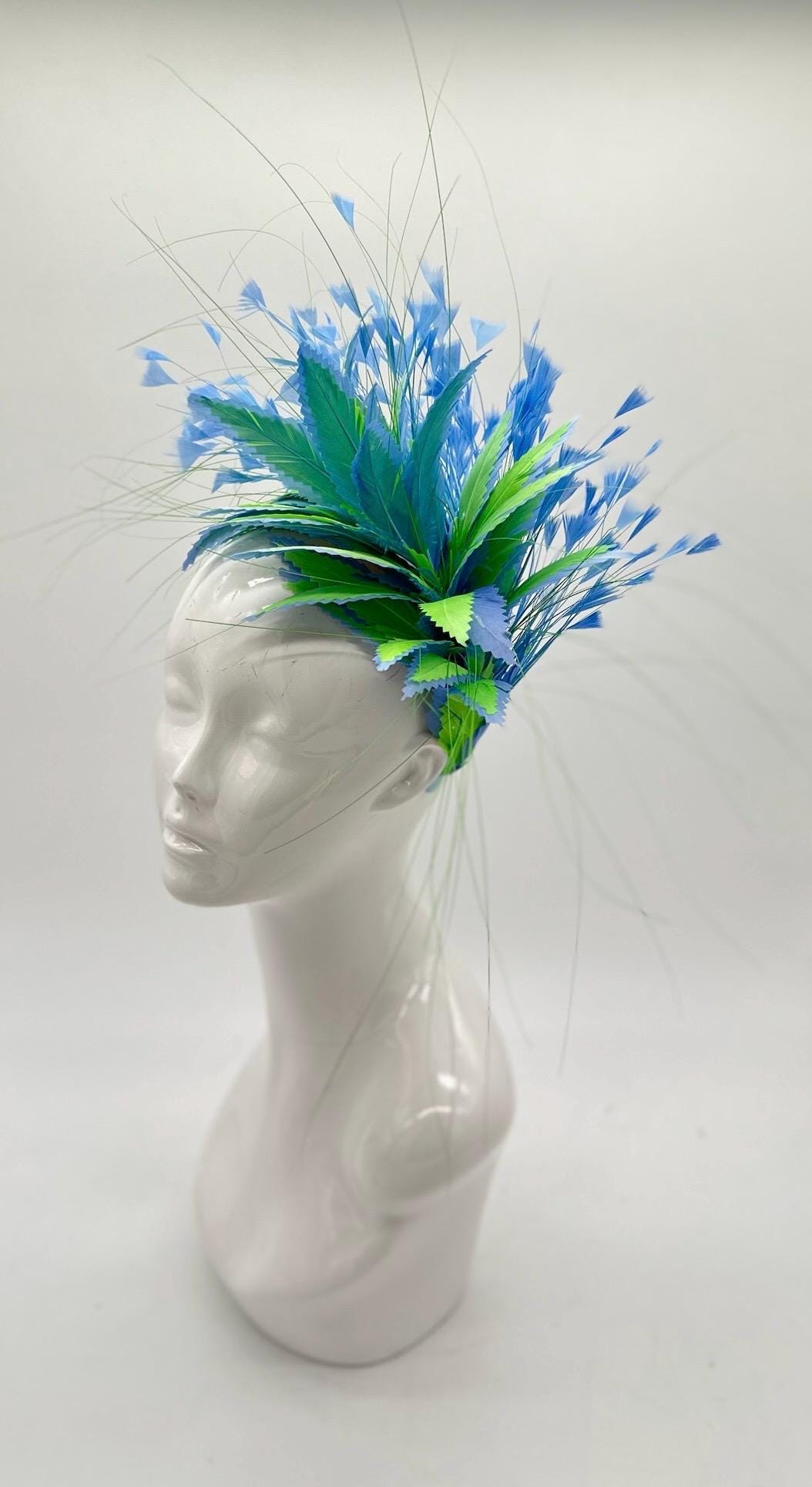 Blue and Green Derby Fascinator, Kentucky Derby Hat Alternative, Kentucky derby hat (GOLD LINE)